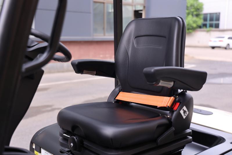 Halterlift E Serisi Lityum Akülü Forklift 