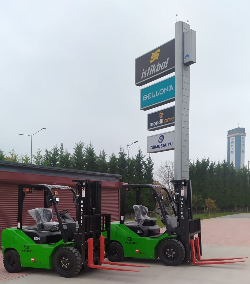 Yine Tercihi Halterlift Oldu: Konya’da 3 Adet Halterlift P Serisi Lityum Akülü Forklift Teslimatı 