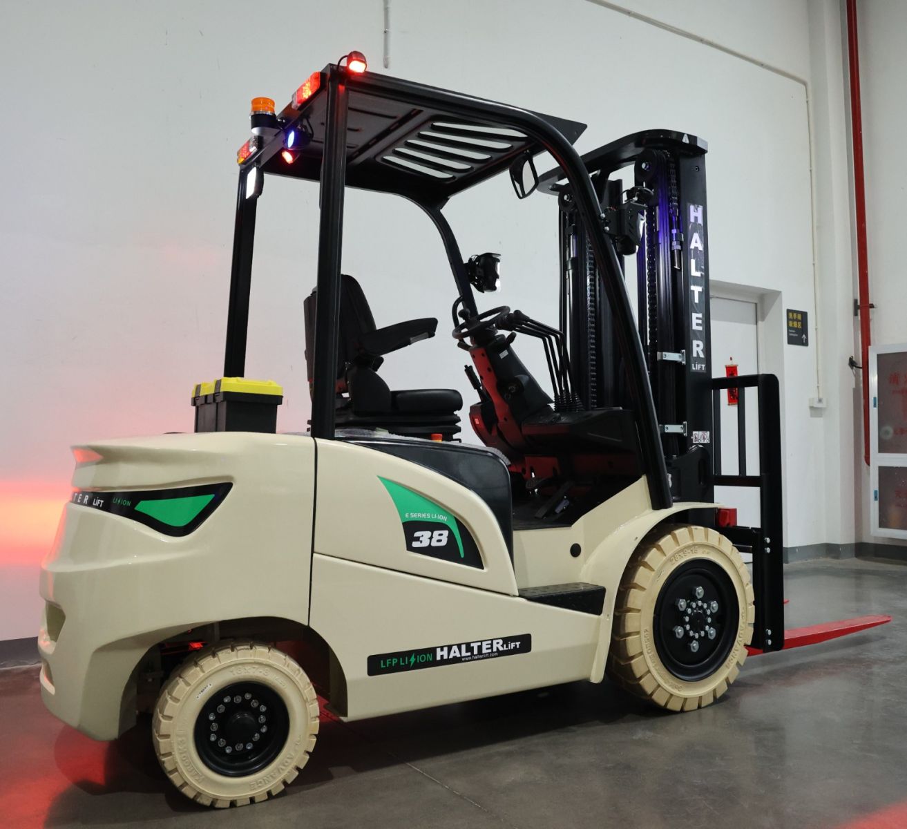 Halterlift E Serisi Lityum Akülü Forklift 